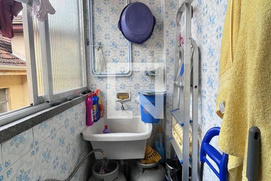 Área de Serviço de apartamento à venda com 1 quarto, 42m² em Cristal, Porto Alegre