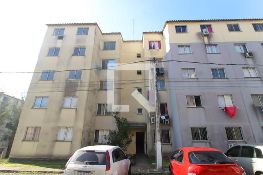 Fachada de apartamento à venda com 2 quartos, 44m² em Olaria, Canoas