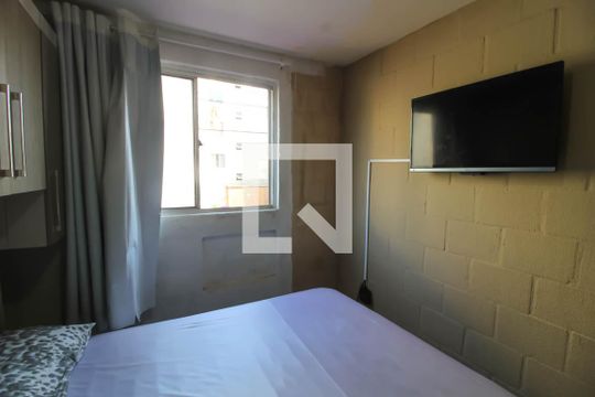 Quarto 1 de apartamento à venda com 2 quartos, 44m² em Olaria, Canoas