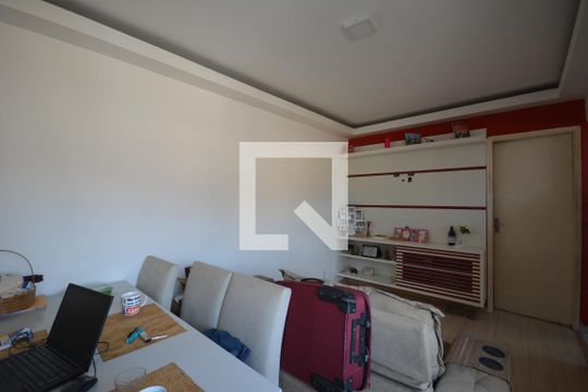 Sala de apartamento à venda com 1 quarto, 45m² em Irajá, Rio de Janeiro