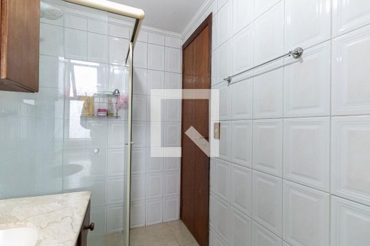 Banheiro de apartamento à venda com 3 quartos, 90m² em Vila São Pedro, São Paulo