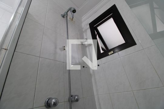 Chuveiro de apartamento para alugar com 2 quartos, 54m² em Jardim Marajoara, São Paulo
