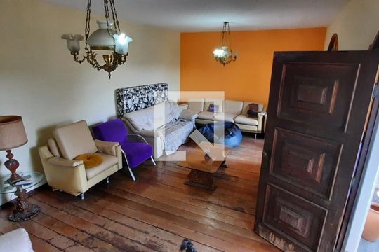 Casa à venda com 4 quartos, 292m² em Itapoã, Belo Horizonte