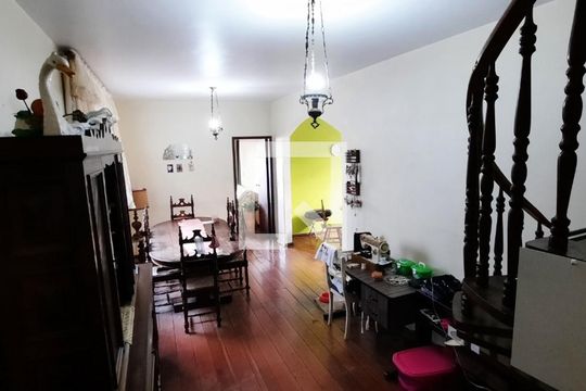 Casa à venda com 4 quartos, 292m² em Itapoã, Belo Horizonte