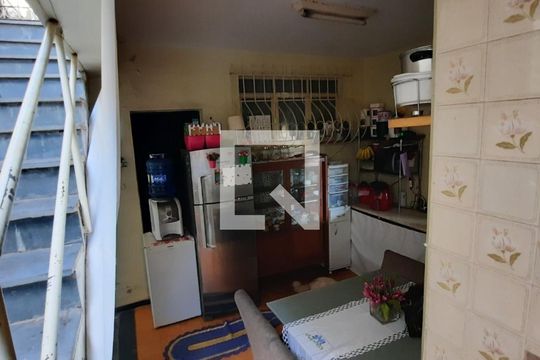 Casa à venda com 4 quartos, 292m² em Itapoã, Belo Horizonte