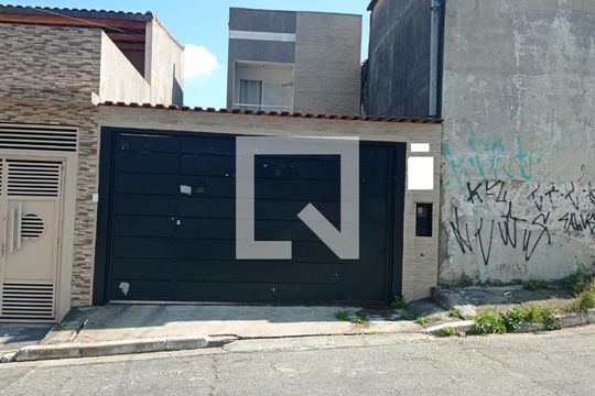 Casa à venda com 3 quartos, 130m² em São Lucas, São Paulo