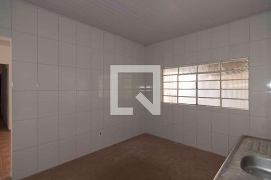 Cozinha de casa à venda com 2 quartos, 100m² em Vila Palmeiras, São Paulo