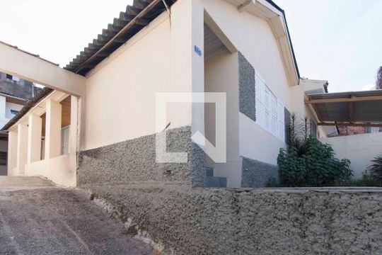 Quintal de casa à venda com 2 quartos, 100m² em Vila Palmeiras, São Paulo