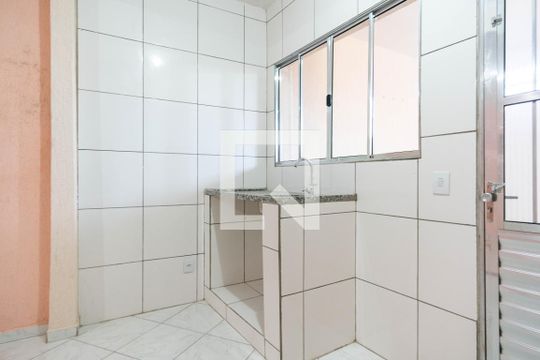 Cozinha de casa para alugar com 1 quarto, 50m² em Vila Pirituba, São Paulo