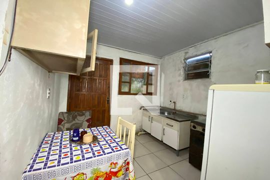 Cozinha de apartamento à venda com 1 quarto, 30m² em Feitoria, São Leopoldo