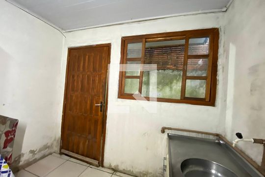 Cozinha de apartamento à venda com 1 quarto, 30m² em Feitoria, São Leopoldo