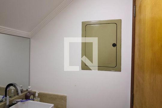 Lavabo de casa à venda com 3 quartos, 140m² em Vila Prudente, São Paulo