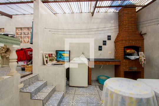 Área de serviço de casa à venda com 3 quartos, 5m² em Vila Eldizia, Santo André