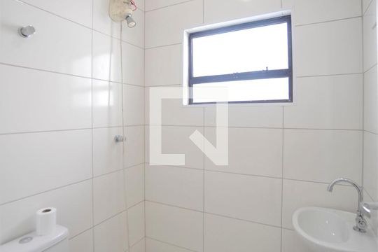 Banheiro de casa para alugar com 2 quartos, 80m² em Parque da Mooca, São Paulo