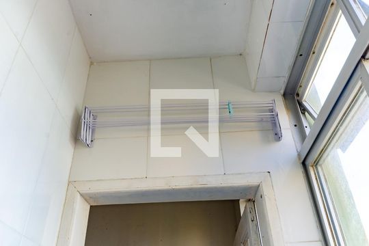 Área de Serviço de apartamento para alugar com 3 quartos, 76m² em Engenho Velho de Brotas, Salvador
