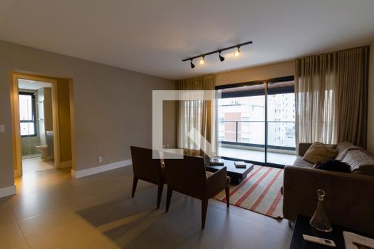 Apartamento para alugar com 3 quartos, 118m² em Perdizes, São Paulo