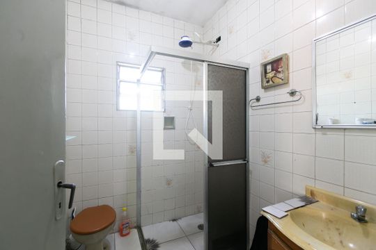 Banheiro de casa à venda com 2 quartos, 200m² em Vila Jacuí, São Paulo
