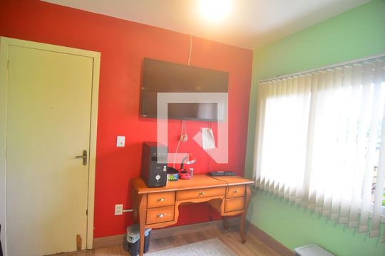 Quarto 1 de casa à venda com 4 quartos, 153m² em Harmonia, Canoas