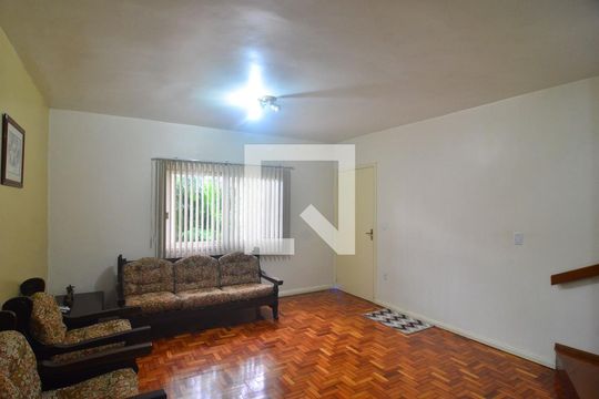 Sala de casa à venda com 4 quartos, 153m² em Harmonia, Canoas