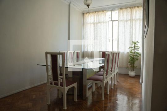 Sala de apartamento à venda com 3 quartos, 107m² em Laranjeiras, Rio de Janeiro