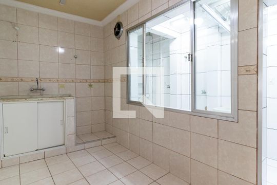 Cozinha de casa à venda com 2 quartos, 70m² em Santa Teresinha, São Paulo