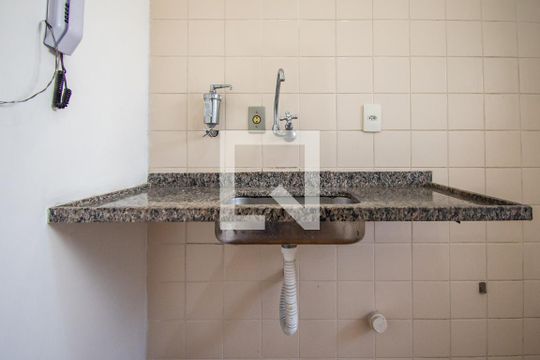 Cozinha e Área de Serviço de apartamento para alugar com 1 quarto, 42m² em Centro, Campinas