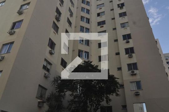 Fachada do bloco de apartamento à venda com 3 quartos, 60m² em Freguesia de Jacarepaguá, Rio de Janeiro