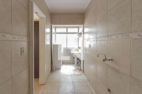 Cozinha e Área de Serviço de apartamento à venda com 2 quartos, 56m² em Cidade Baixa, Porto Alegre