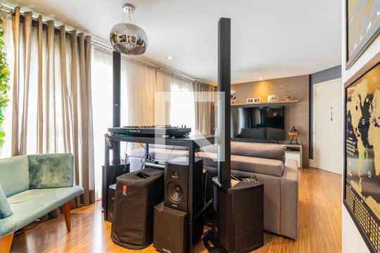 Sala de apartamento à venda com 3 quartos, 102m² em Vila Isa, São Paulo
