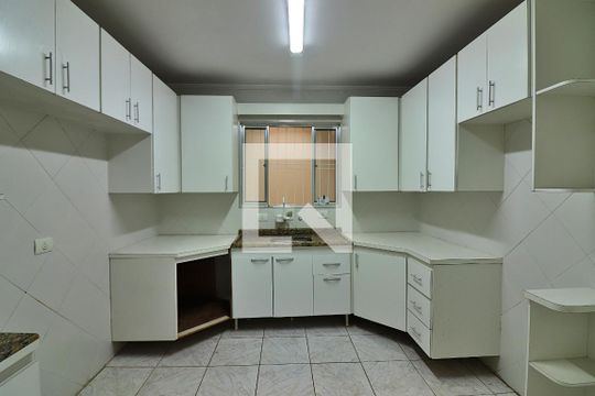 Cozinha  de casa para alugar com 2 quartos, 158m² em Baeta Neves, São Bernardo do Campo