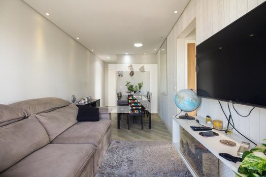 Sala  de apartamento à venda com 2 quartos, 48m² em Chácara Califórnia, São Paulo