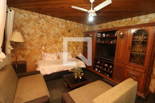 Sala de TV / Quarto de casa à venda com 4 quartos, 250m² em Vila Formosa, São Paulo