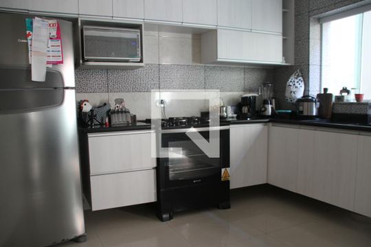 Cozinha de casa à venda com 3 quartos, 110m² em Jardim Esmeralda, São Paulo