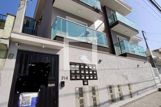Fachada de casa de condomínio à venda com 2 quartos, 45m² em Vila Nivi, São Paulo