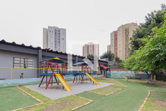 Área comum - Playground de apartamento para alugar com 2 quartos, 55m² em Bandeiras, Osasco