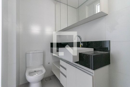 Banheiro Social de apartamento à venda com 3 quartos, 81m² em Prado, Belo Horizonte