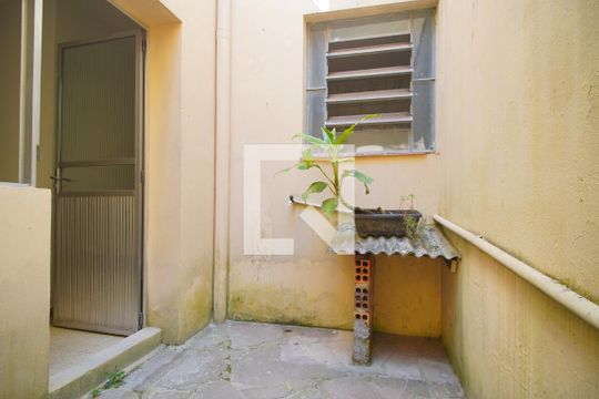 Área de serviço de apartamento para alugar com 1 quarto, 45m² em Cristo Redentor, Porto Alegre