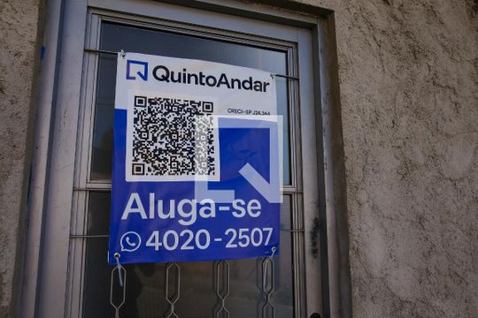 Plaquinha de casa para alugar com 1 quarto, 40m² em Vila Príncipe de Gales, Santo André