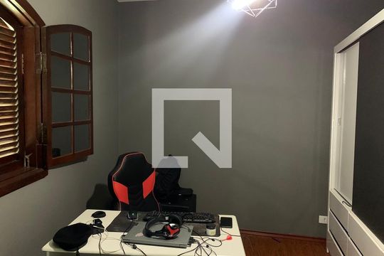 Quarto 1 de casa de condomínio à venda com 2 quartos, 800m² em Jardim Vila Galvão, Guarulhos