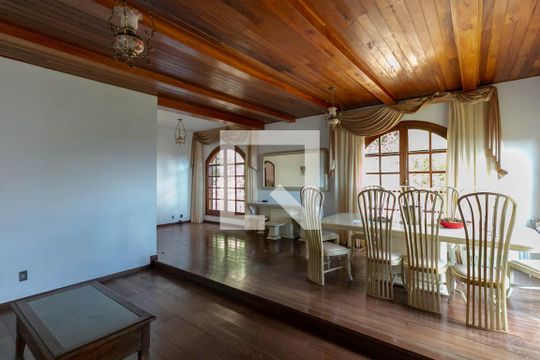 Sala de casa à venda com 4 quartos, 513m² em Belvedere, Belo Horizonte