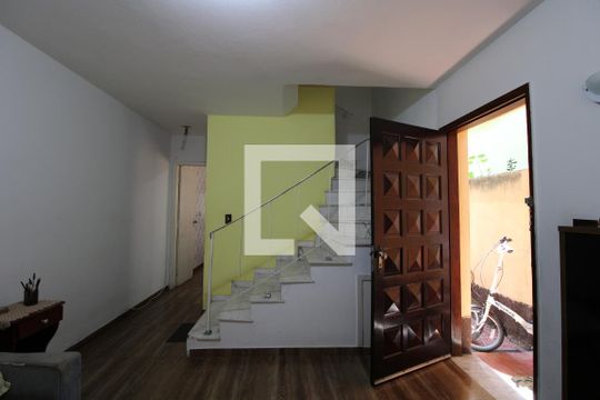 Sala de casa à venda com 3 quartos, 110m² em Vila São Francisco (zona Sul), São Paulo
