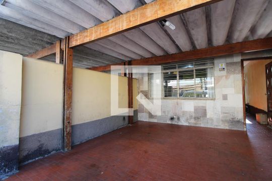 Garagem de casa à venda com 3 quartos, 110m² em Vila São Francisco (zona Sul), São Paulo
