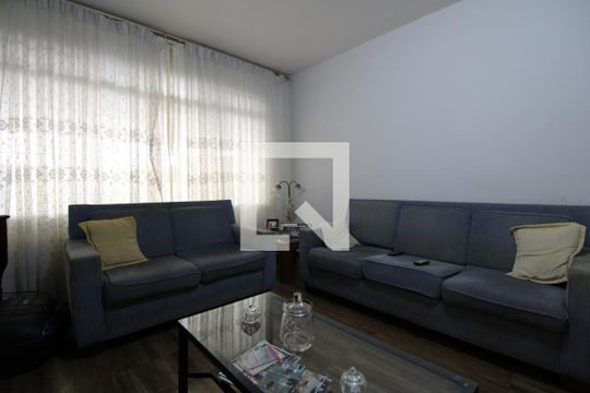 Sala de casa à venda com 3 quartos, 110m² em Vila São Francisco (zona Sul), São Paulo