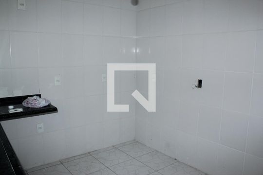 Cozinha de casa à venda com 3 quartos, 115m² em Jardim Sabara, São Paulo