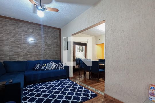 Sala de casa à venda com 4 quartos, 300m² em Vila Maricy, Guarulhos