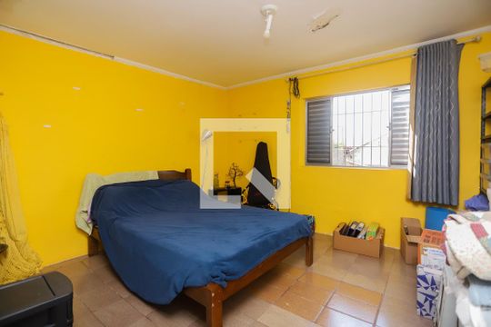 Quarto 1 de casa à venda com 2 quartos, 110m² em Vila Ipojuca, São Paulo