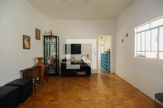Sala de casa à venda com 2 quartos, 110m² em Vila Ipojuca, São Paulo