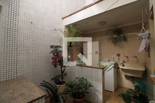 Área de Serviço de casa à venda com 4 quartos, 153m² em Vila Regente Feijó, São Paulo