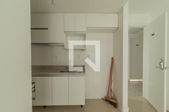 Cozinha de apartamento para alugar com 1 quarto, 40m² em Freguesia de Jacarepaguá, Rio de Janeiro