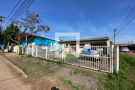 Fachada de casa à venda com 3 quartos, 100m² em Santos Dumont, São Leopoldo